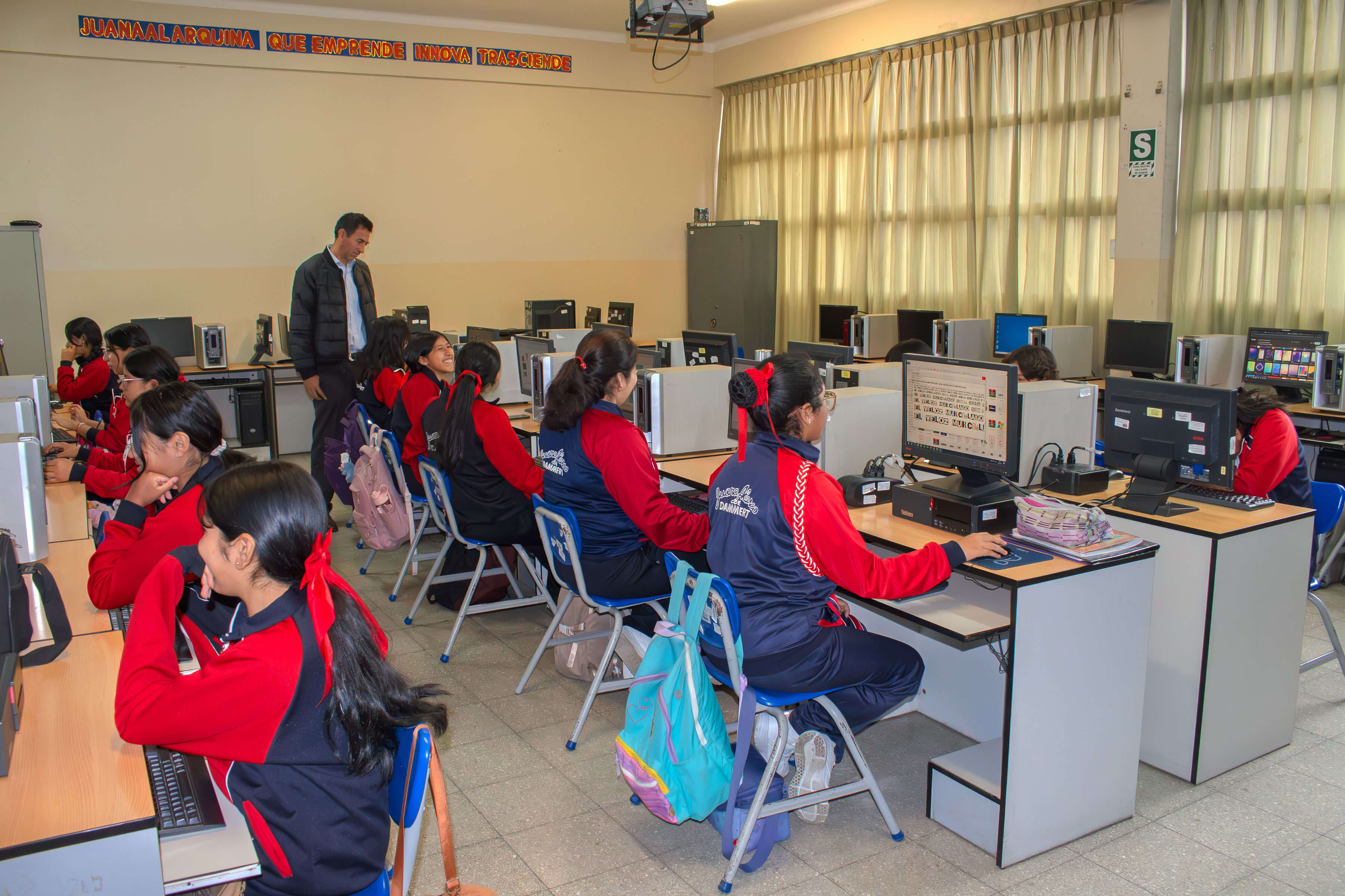 Computación e Informática - Formación Técnica SFT, I.E. Juana Alarco de Dammert